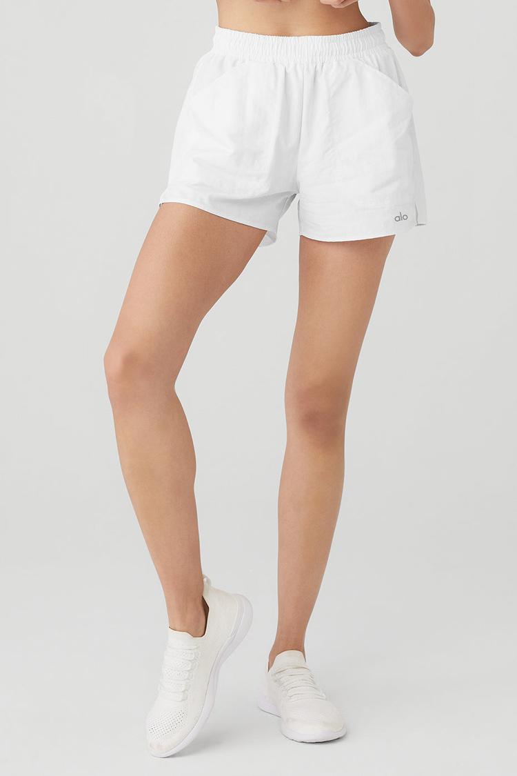 ALUMNI SHORT